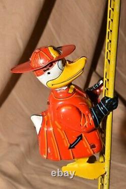 VINTAGE LINE MAR WINDUP DONALD DUCK FIREFIGHTER Walt Disney Productions With BOX