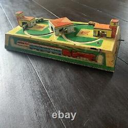 VINTAGE OLD RUSSIAN CCCP TIN TOY TRAIN STATION MECHANICAL WIND-UP WORKS 1950's
