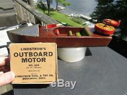 VINTAGE ORIGINAL 1930's LINDSTROM WOOD WINDUP OUTBOARD BOAT & MOTOR & BOX EXC