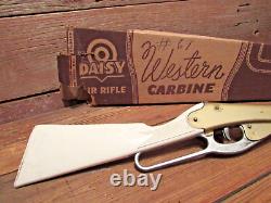 VINTAGE RARE 40-50's DAISY WESTERN CARBINE RIFLE TOY PARTS