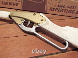 VINTAGE RARE 40-50's DAISY WESTERN CARBINE RIFLE TOY PARTS