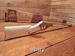 VINTAGE RARE 40-50's DAISY WESTERN CARBINE RIFLE TOY PARTS