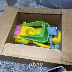 VINTAGE THE FLINTSTONE KIDS Town of Bedrock & Dreamchip Limo Appears New