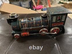 VINTAGE Toy Lot, Tin Train, Tops, Etc