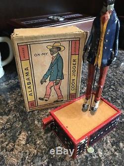 VINTAGE WIND UP TOY DANCING ALABAMA COON JIGGER With Box