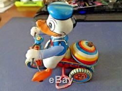 VTG. 1950'S LINE MAR TOYS-DONALD DUCK TRICYCLE-TIN-WithRARE TIN HEAD-WIND-UP-JAPAN