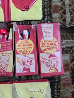 VTG Lot 5 Howdy Doody Toy Character Figures withoriginal boxes & 2 Wallets Western