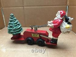 Vintage 1936 Mickey Mouse & Santa Christmas Car #1105 Lionel Corp Disney Wind Up