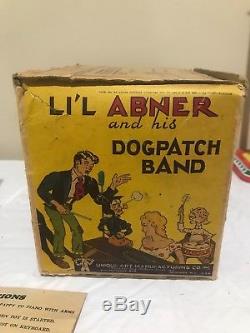 Vintage 1945 Ll'L Abner & his Dogpatch Band Tin Windup Toy by Unique Art