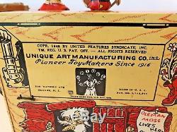 Vintage 1945 Unique Art Li'L Abner Dog Patch Band Tin Wind Up Toy With Box