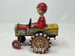 Vintage 1950's MARX Tin Litho Wind Up Toy DAN DIPSY Bobblehead in Hot Dawg Car