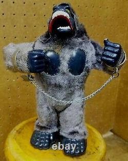 Vintage 1950's Marx Toys Wind Up Gorilla (King Kong) In Working Condition