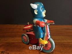 Vintage 1968 Marx Marvel Super-Heroes Captain America Wind Up Tricycle Trike Toy