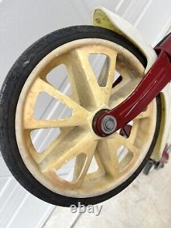 Vintage 1970 Honda Kick and Go 2 Red & White Scooter Complete in Good condition