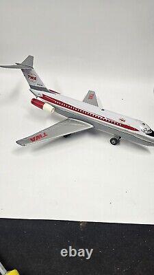 Vintage 1970's TN BATTERY OPERATED PLANE DOUGLAS DC-9 TWA Works But Finicky