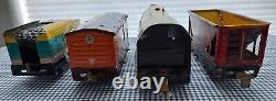 Vintage'40s Hafner/Wyandotte Windup Tin Litho Locomotive + 3 Railcars, Classic