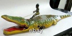 Vintage Alligator Tin Lithograph Wind Up Toy With Figure