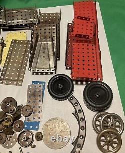 Vintage/ Antique The A. C. Gilbert Company Erector Set #M4406. Untested