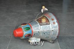 Vintage Battery MT Trademark Capsule 7 Litho Spacecraft Tin Toy, Japan