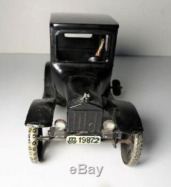 Vintage Bing Tin Wind Up Ford 1923 Model T Coupe