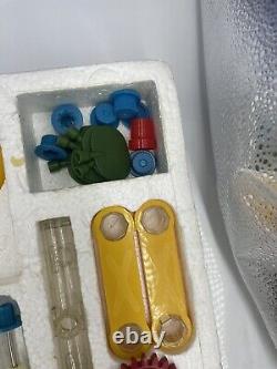 Vintage Capsela 1000 Motorized Science Building Land Water Toy With Box