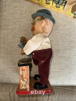 Vintage Charley Weaver Bartender Battery Operated Toy With Box