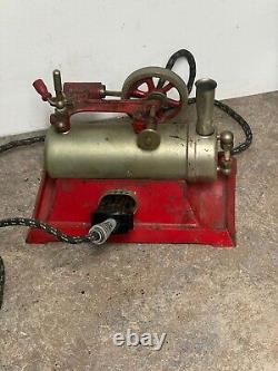 Vintage Empire B30 Live Steam Engine Heats Up