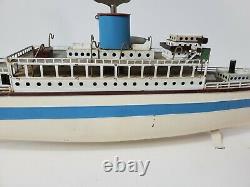 Vintage Fleischmann TIN CLOCKWORK OCEAN LINER SHIP West German Toy BOAT