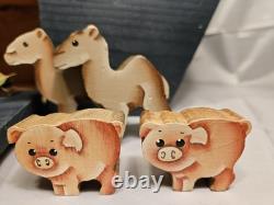 Vintage Folk Art Wooden Hand Painted Noah's Ark Toy