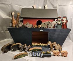 Vintage Folk Art Wooden Hand Painted Noah's Ark Toy