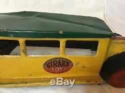 Vintage GIRARD TOYS DeLuxe Bus Tin Wind Up Toy