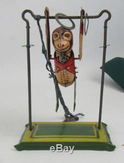 Vintage Gunthermann Tin Wind Up Toy Acrobatic Monkey Working