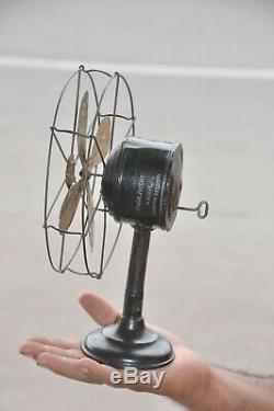 Vintage HNE DRGM Wind Up Litho Fan Tin Toy/Model, Germany