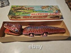 Vintage Happy Alligator AOSHIN ASC Japan Wind Up Tin Toy 1960s Excellent in Box