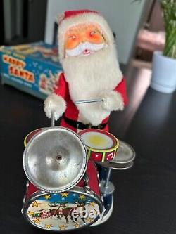 Vintage Happy Santa made by Alps co. In Japan in 50s. With BOX, tin toy