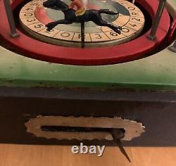 Vintage Horse Race Game Le Derby JEP in very good condition Wind Up Toy