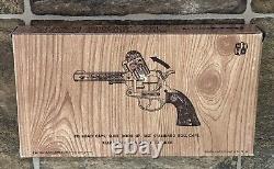 Vintage Hubley RIC-O-SHAY Jr. Cap Gun Toy in the ORIGINAL BOX