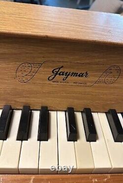 Vintage Jaymar wooden 25 keys toy piano All Keys Work