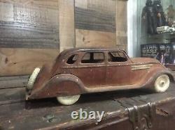 Vintage Kingsbury Windup Chrysler Airflow Pressed Steel Toy Car large