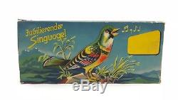Vintage Kohler Germany Wind Up Toy Tin Singing Bird with Box & Key