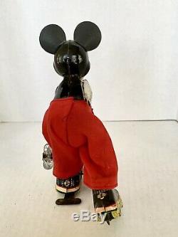 Vintage Linemar Mickey Mouse Wind-up Roller Skater in Great Condition