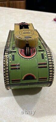 Vintage MARX Tin Litho Military Wind Up Tank Toy with Doughboy 1930's 40's WithKey