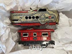 Vintage Marx 0 Guage Wind Up Train Set