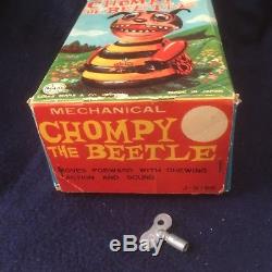 Vintage Marx Chompy the Beetle Tin Wind Up Toy with Original Box/Key
