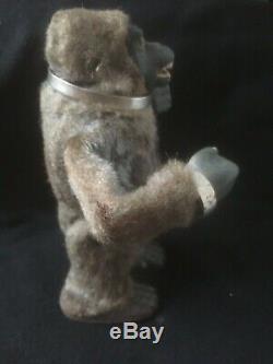 Vintage Marx King Kong Wind Up with moving parts Works Great