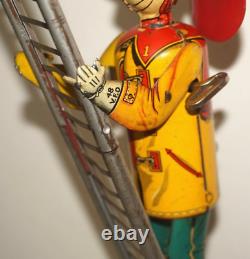 Vintage Marx Toy Climbing Fireman Wind-up Tin Litho With Ladder In Ob