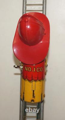 Vintage Marx Toy Climbing Fireman Wind-up Tin Litho With Ladder In Ob