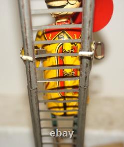 Vintage Marx Toy Climbing Fireman Wind-up Tin Litho With Ladder In Ob