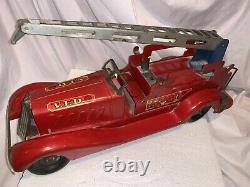 Vintage Marx VFD Fire Engine Water Tower Truck Wind Up Toy