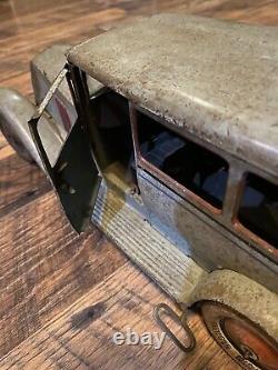 Vintage Paya Tin Toy Windup Car Sedan 14